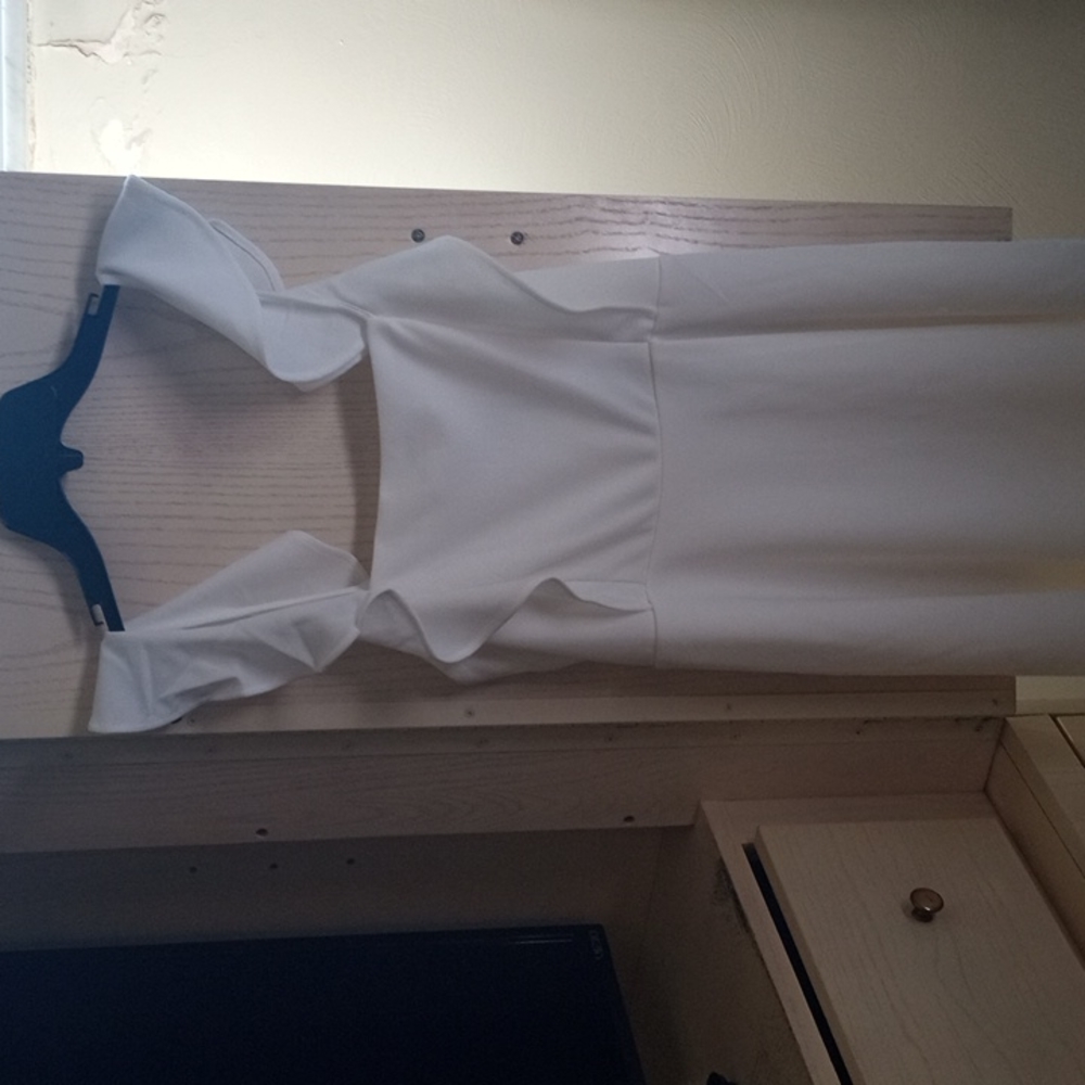 BCBG /Paris short white dress